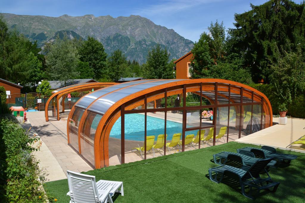 A La Rencontre Du Soleil - Camping Le Bourg-dʼOisans Exterior foto
